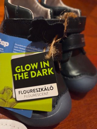 Zapatos Piel Niño Talla 26 suela fluorescente