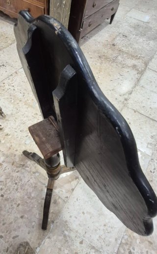 Mesa velador antigua nácar