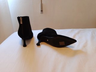 Botas de ante negras tacón fino