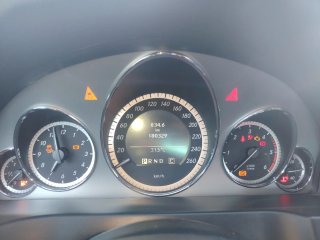 Mercedes-Benz Clase E 2010