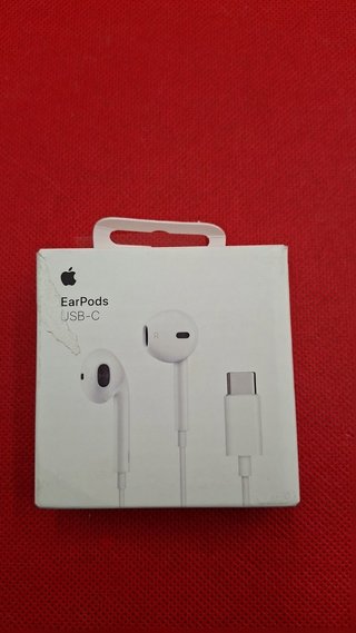 Apple EarPods USB-C blancos 1000