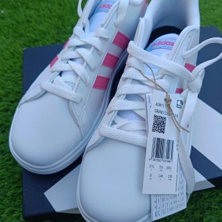 Zapatillas Adidas Grand Court 2.0 K Talla 38 y 2/3