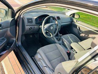 Volkswagen Golf V 105 6 vel 2006