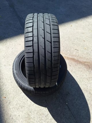 2 Neumáticos Hankook 245/45ZR. 102Y