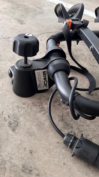 Portabicicletas para 3 bicicletas marca Tow car
