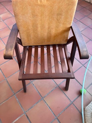 Silla Reclinable de Madera