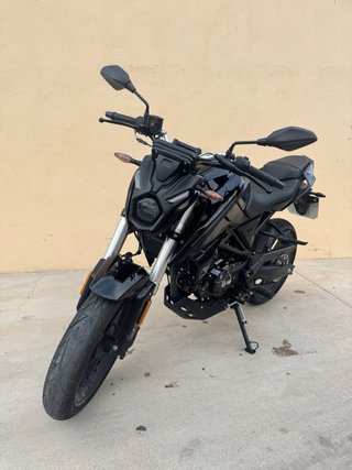 Moto Vogue 125R Negra Naked