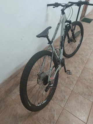 Bicicleta de Montaña BH Spike