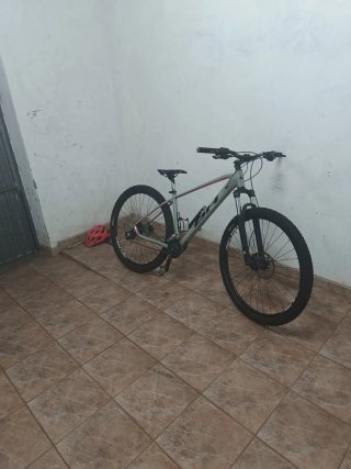 Bicicleta de Montaña BH Spike
