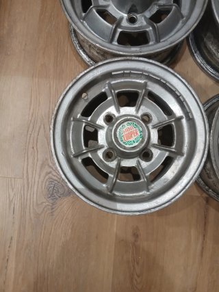 4 Llantas Mini Clásico 10 pulgadas