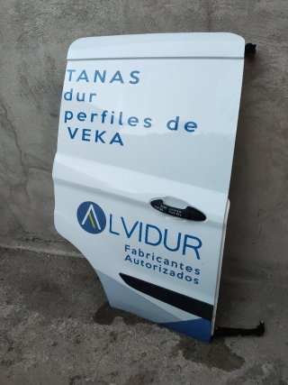 PUERTA LATERAL DERECHA FORD TOURNEO COURIER