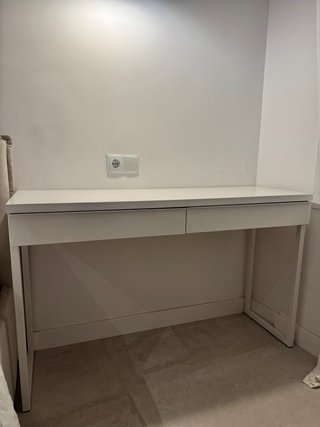 Escritorio blanco Ikea
