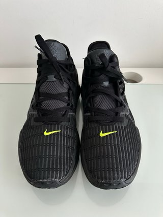 Zapatillas Nike LeBron Witness 6 Originales.