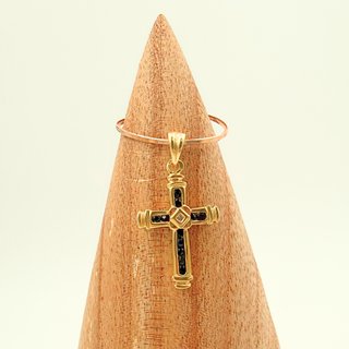 Colgante Cruz Diamante Oro 18K; 1,93g.