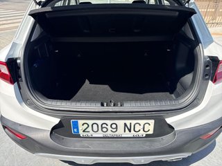 KIA Stonic 1.0 MHEV Drive