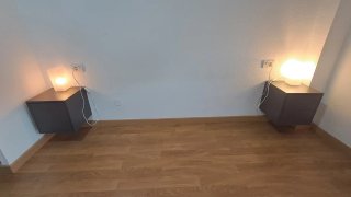 Set de 2 Mesillas de Noche Flotantes con lamparas