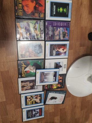 Lote de 38 Películas en DVD 1 euro cada una.