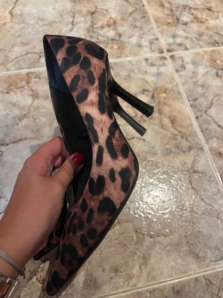 Tacchi Leopardo Stradivarius