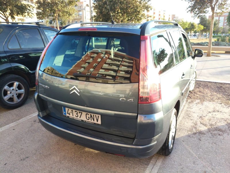 Citroën C4 PICASSO 1.6 HDI Premier 2009, foto 4