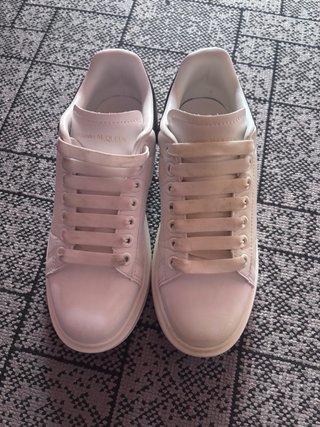 Zapatillas Alexander McQueen Blancas y Negras