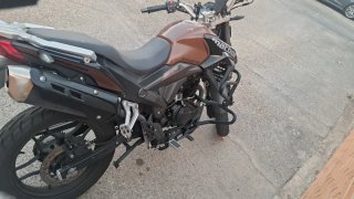 Macbor M125 Moto Negra y Marrón