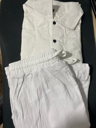 Conjunto blanco camisa y pantalón talla M - Nuevo