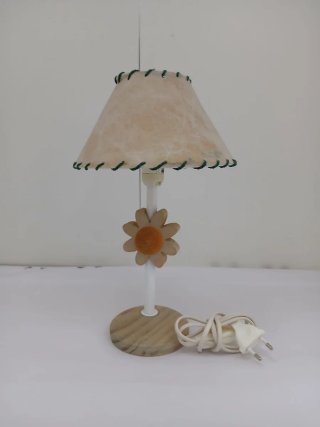 Lámpara Infantil de Madera Diseño de Flor