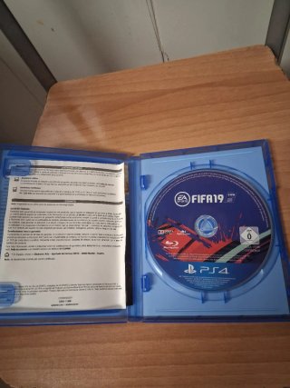 FIFA 19 para PS4