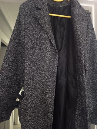 Abrigo hombre gris jaspeado como nuevo