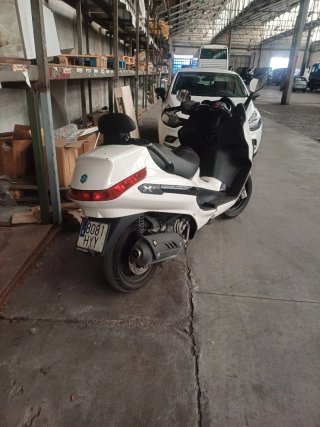 Piaggio X-Evo 125 Blanca