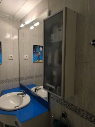 Mueble de Baño con Encimera de Cristal y Espejo
