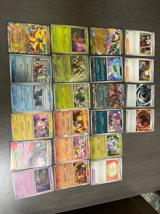Lote de cartas Pokémon