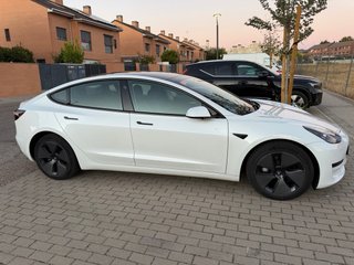 Tesla Model 3 2023 perfecto estado