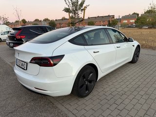 Tesla Model 3 2023 perfecto estado