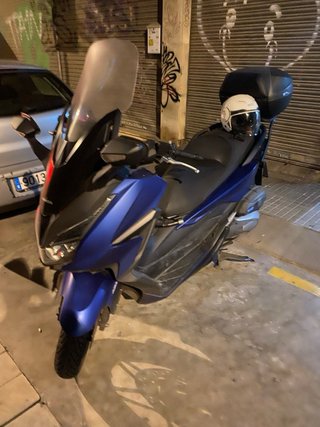 Honda Forza 125cc Maxi Scooter