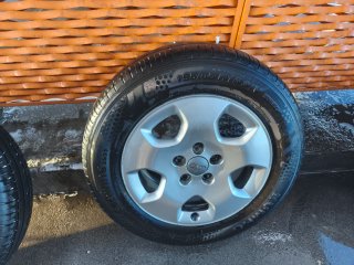 4 Ruedas Audi 195/65 R15 91V