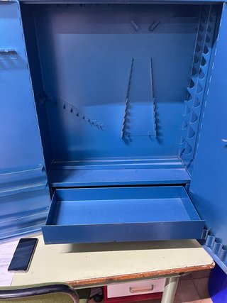 Armario HECO azul metálico