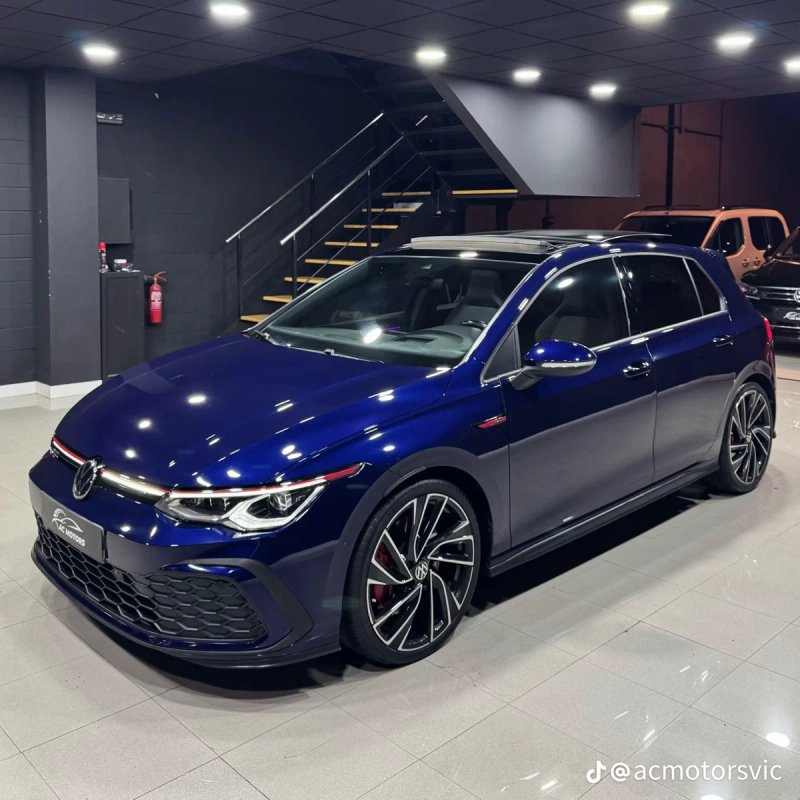 Volkswagen Golf 2021
