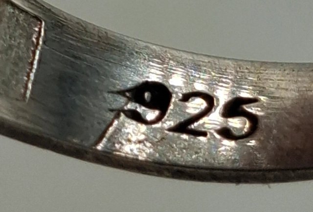Anillo de Plata 925 con Esmalte y Circonitas