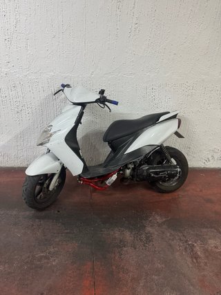 Yamaha Jog RR Scooter