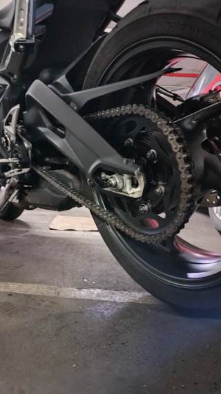 Triumph Street Triple 765 R – Pure White (2023)