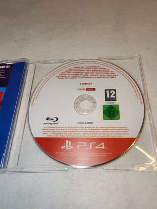 Fortnite promo PlayStation 4
