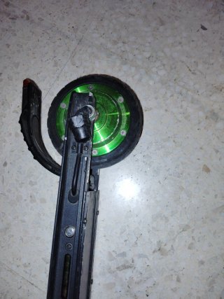 Patinete Scooter Negro y Verde