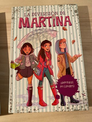 2 libros La Diversión de Martina