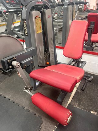 MAQUINAS DE GIMNASIOS PROFESIONALES