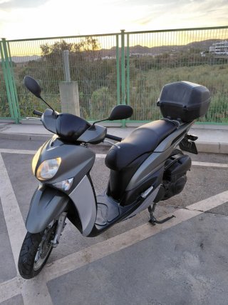 Yamaha Xenter 125