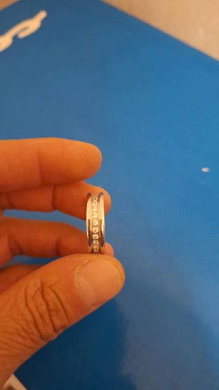 Anello color argento