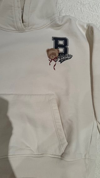 Sudadera Zara Blanca con Bordado