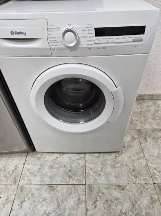 Lavadora Balay 6kg 1000rpm