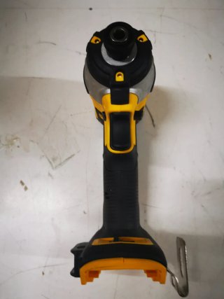 Atornillador de impacto Dewalt 18v